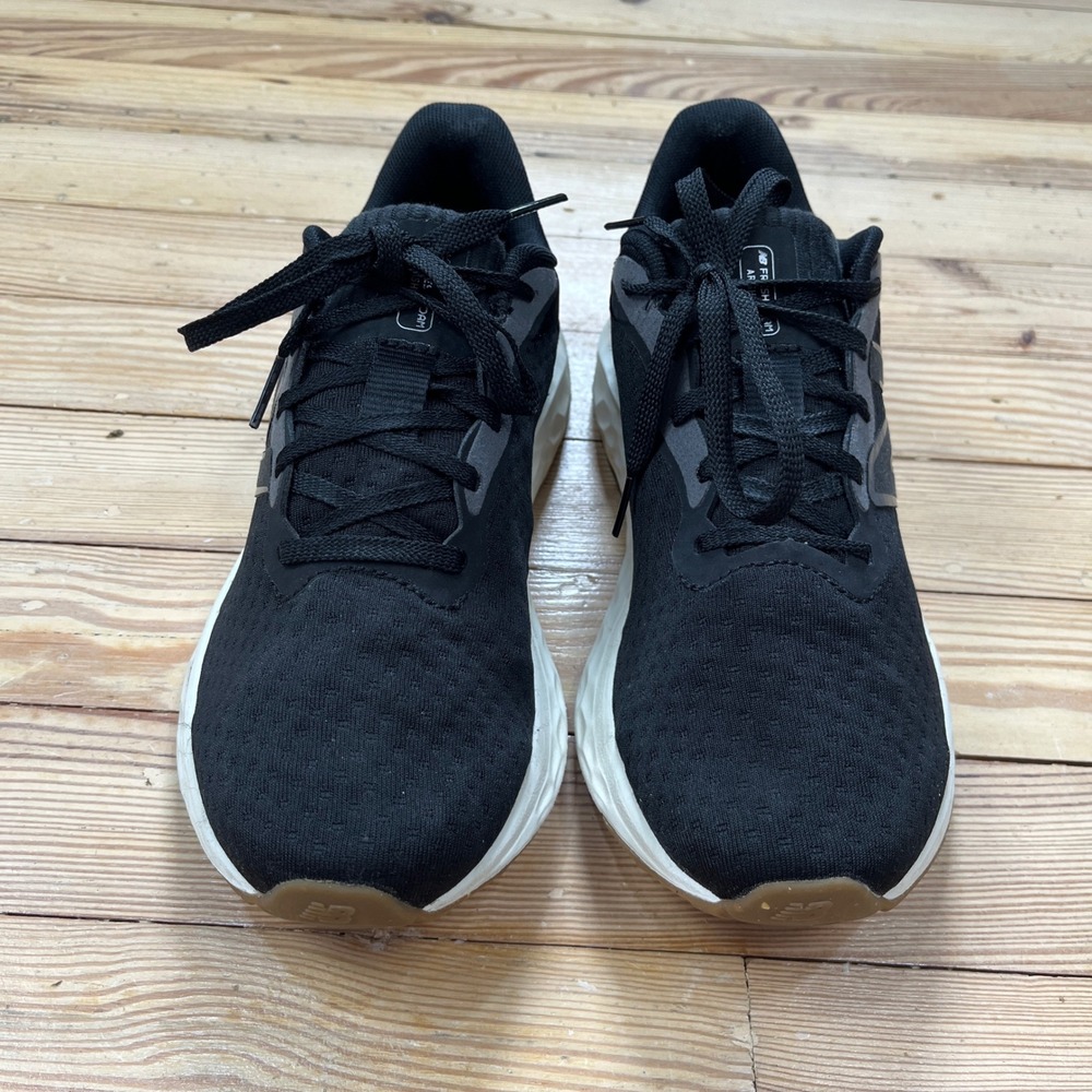 New Balance Fresh Foam Arishi v4 Black White Gum Running Shoes WARISEK4 Womens 8 - Picture 6 of 9